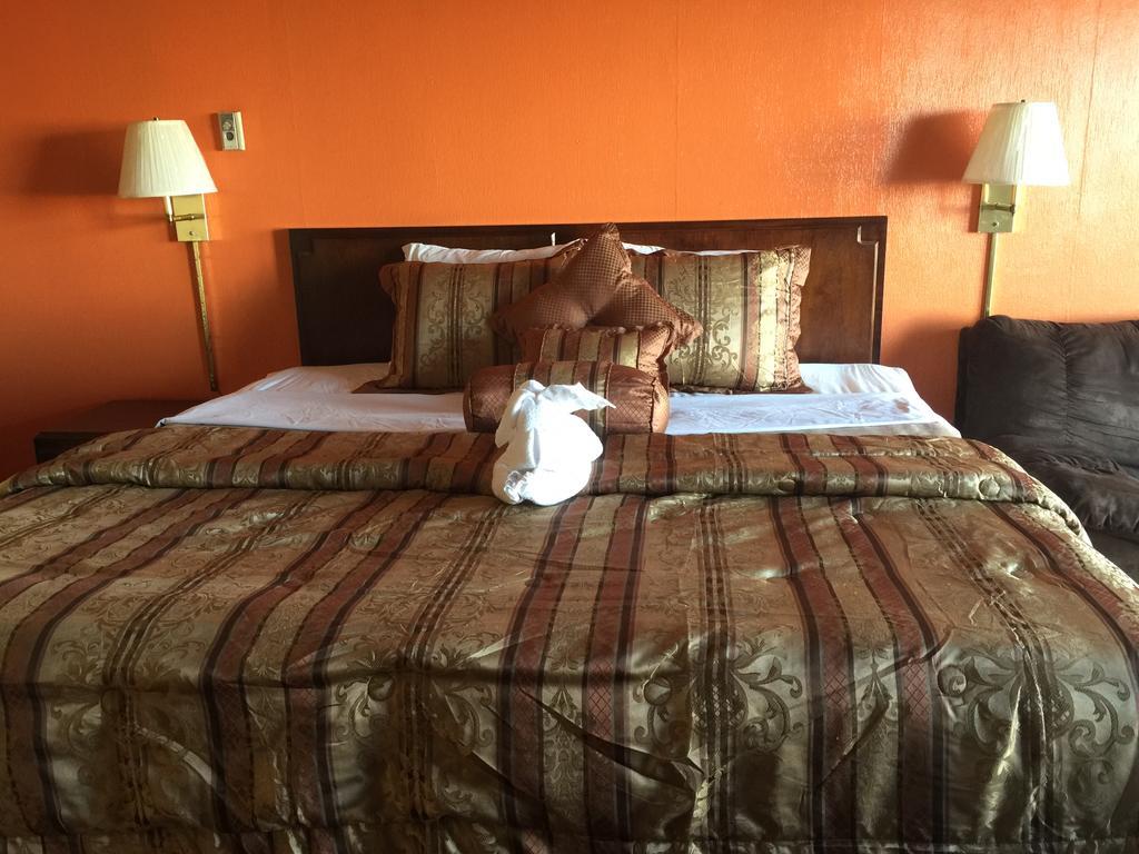 Americas Best Value Inn & Suites Macon At Sunset Dr חדר תמונה