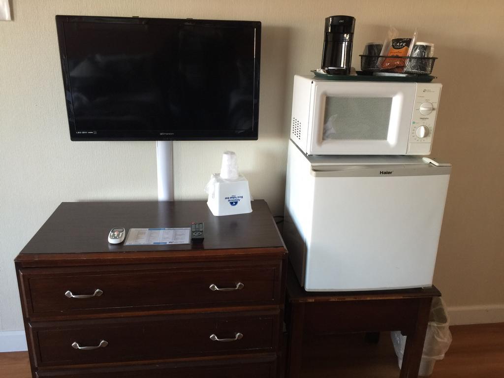 Americas Best Value Inn & Suites Macon At Sunset Dr חדר תמונה